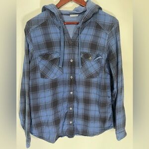 Columbia Blue Plaid Button Up Shirt Hooded Women’s Large
